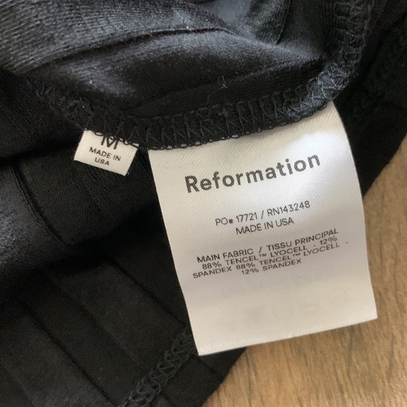 NEW Reformation Vittoria Ribbed Collar Bodycon Dress Medium - Picture 6 of 6